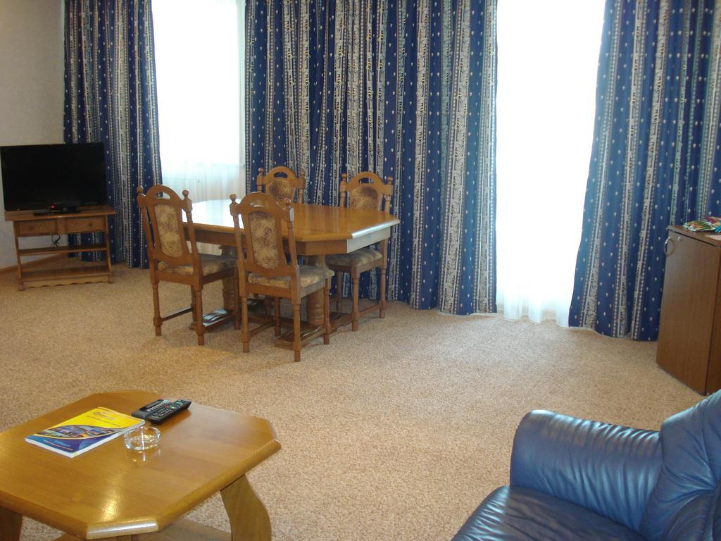 Jeruiyk Otel Aktau  Room photo